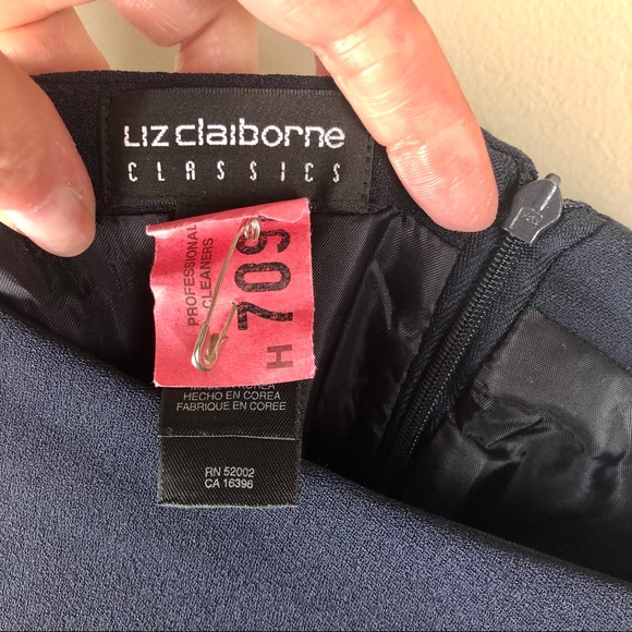🌟Sz 14 Liz Claiborne Navy Suit🌟 - Picture 10 of 11